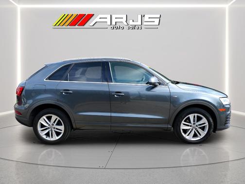 GRAY 2018 Audi Q3 2.0T Premium Plus