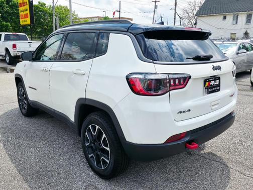White Clearcoat 2019 Jeep Compass Trailhawk