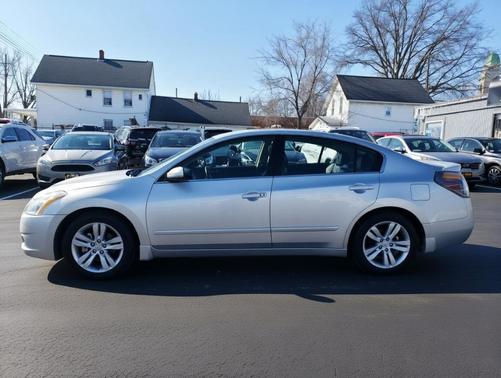 2012 Nissan Altima 3.5 SR