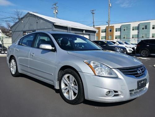 2012 Nissan Altima 3.5 SR