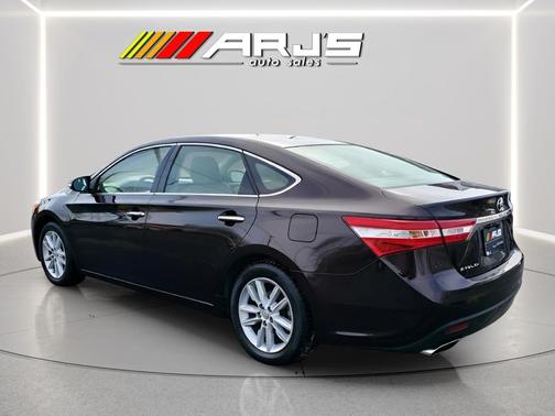 2013 Toyota Avalon XLE