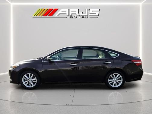 2013 Toyota Avalon XLE