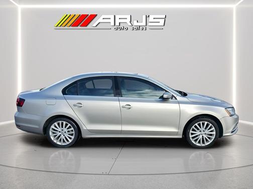 2016 Volkswagen Jetta 1.8T SEL