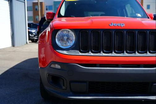 2017 Jeep Renegade Altitude