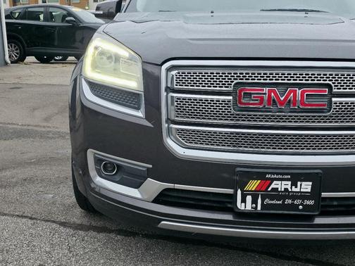 2015 GMC Acadia Denali