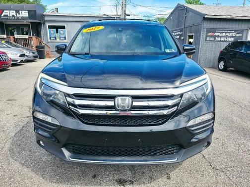 Black 2017 Honda Pilot Elite