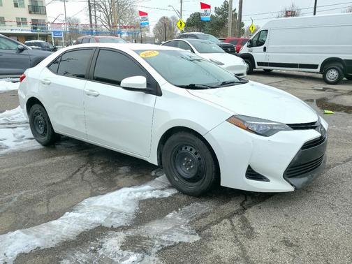 2017 Toyota Corolla LE