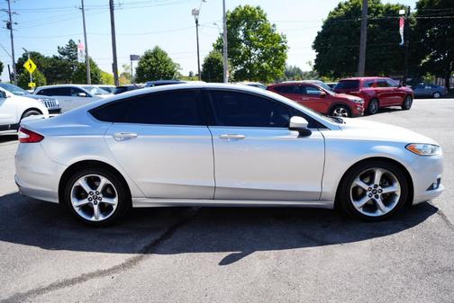 2016 Ford Fusion S