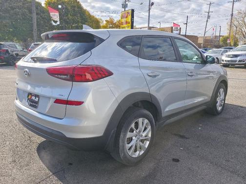 2020 Hyundai TUCSON SE