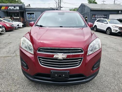 Red 2015 Chevrolet Trax 1LS