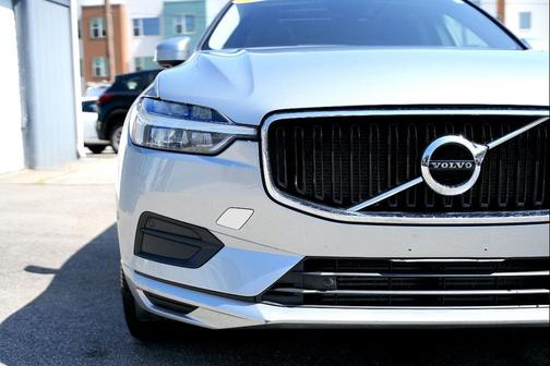 2018 Volvo XC60 T5 Momentum