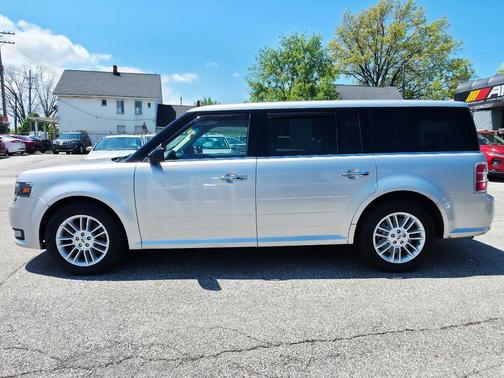 Ingot Silver Metallic 2016 Ford Flex SEL