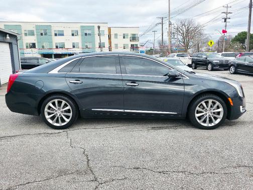 2013 Cadillac XTS Luxury