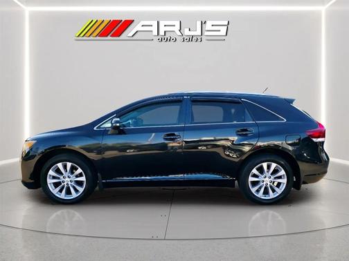 Attitude Black 2013 Toyota Venza LE