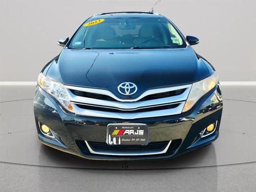 Attitude Black 2013 Toyota Venza LE