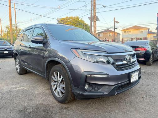 Modern Steel Metallic 2019 Honda Pilot EX-L