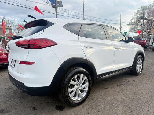 Winter White 2020 Hyundai TUCSON SE