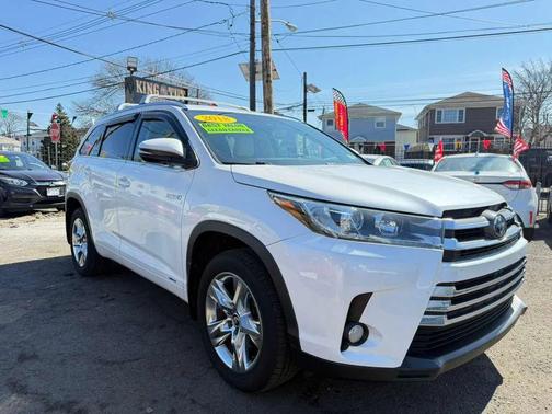 Blizzard Pearl 2018 Toyota Highlander Hybrid Limited