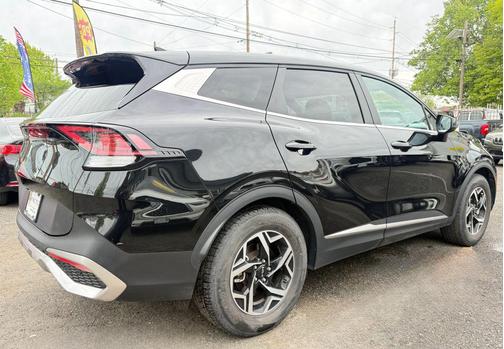 Fusion Black 2023 Kia Sportage LX