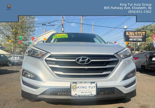 Molten Silver 2017 Hyundai TUCSON Sport