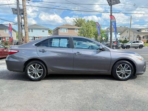 Gray 2017 Toyota Camry SE