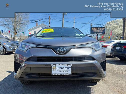 Magnetic Gray Metallic 2018 Toyota RAV4 LE