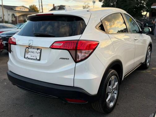 White Orchid Pearl 2016 Honda HR-V EX-L w/Navigation