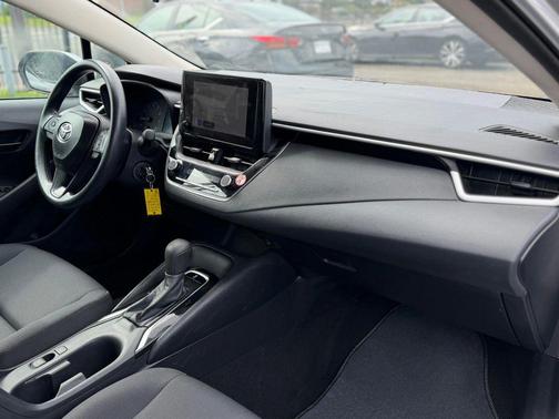 Celestite 2025 Toyota Corolla LE