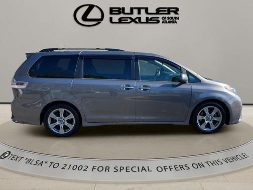 2018 Toyota Sienna SE