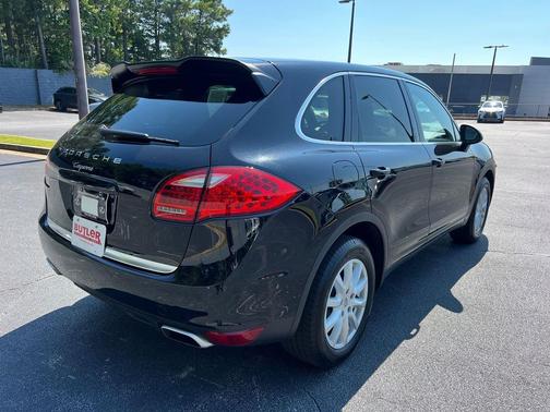 2013 Porsche Cayenne Base