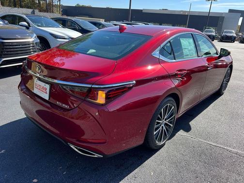 2025 Lexus ES 350 Base