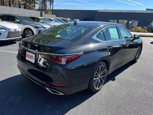 2025 Lexus ES 350 Base