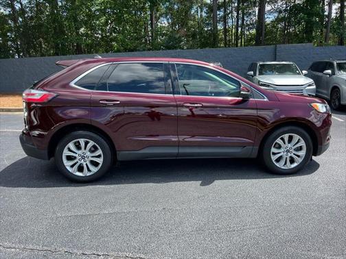 2021 Ford Edge Titanium