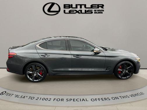 2022 Genesis G70 3.3T RWD