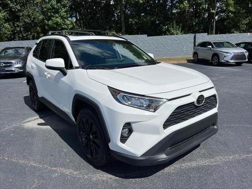 2020 Toyota RAV4 XLE Premium