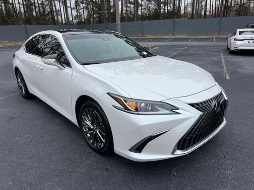 2024 Lexus ES 350 Luxury