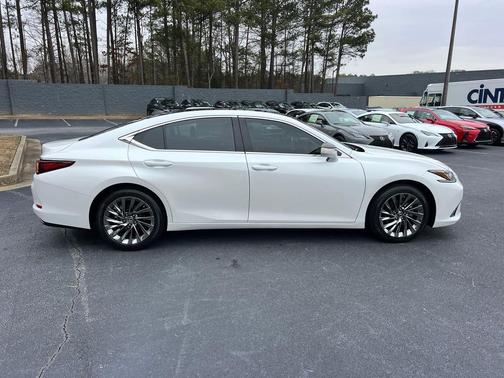 2024 Lexus ES 350 Luxury