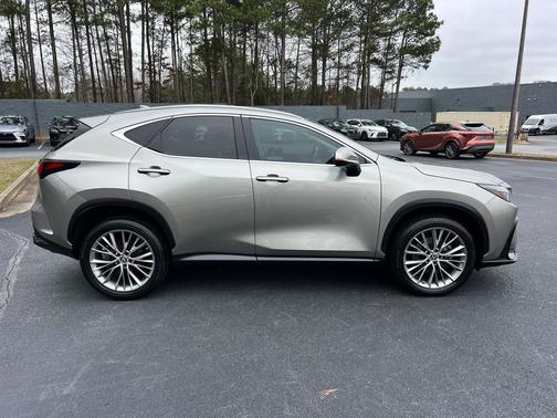 2023 Lexus NX 350h Premium