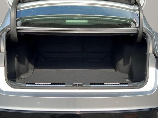 Iridium 2026 Lexus IS 350 F Sport
