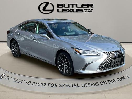 2022 Lexus ES 300h Base