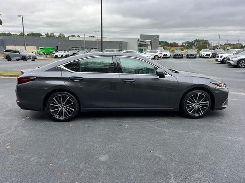 2022 Lexus ES 350 Base