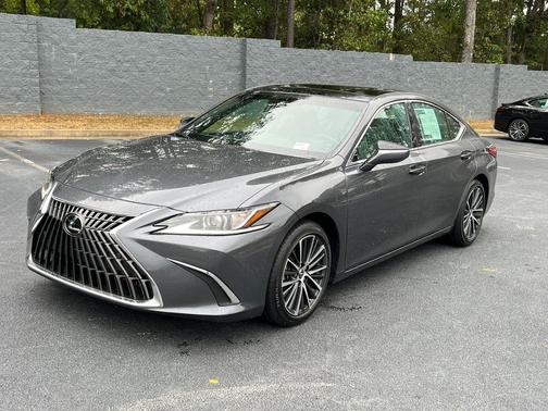 2022 Lexus ES 350 Base