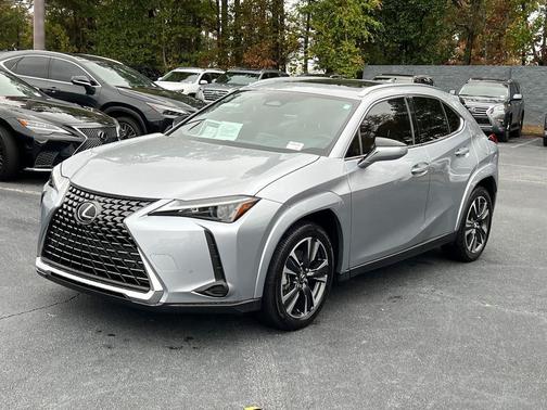2025 Lexus UX 300h Premium