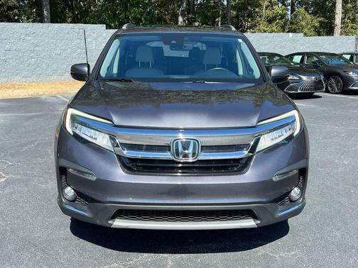 2021 Honda Pilot Touring 8-Passenger