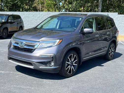 2021 Honda Pilot Touring 8-Passenger