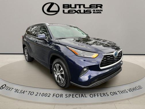2022 Toyota Highlander Hybrid XLE