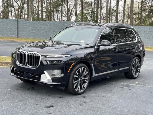 2025 BMW X7 xDrive40i