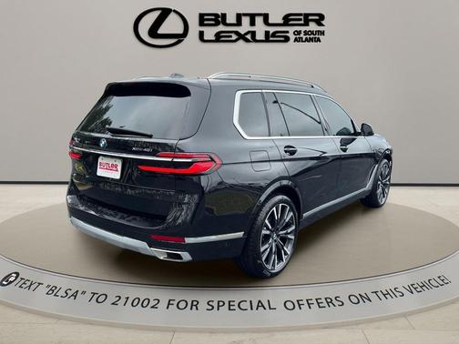 2025 BMW X7 xDrive40i