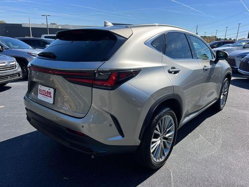 2022 Lexus NX 350h Premium