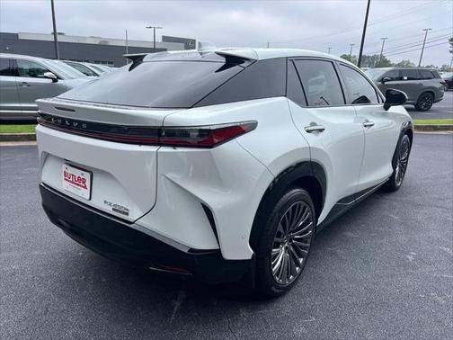 2023 Lexus RZ 450e Luxury